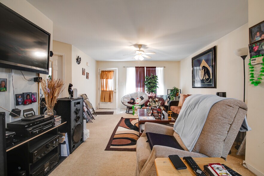 More Photos Of 2308 5th Ave, Richmond Apartments For Sale