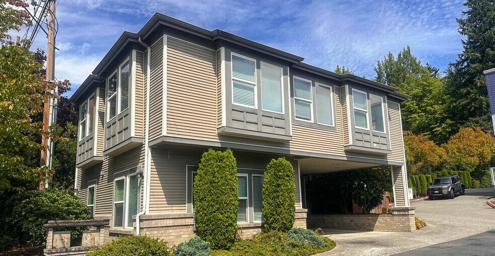 More Photos Of 11922 98th Ave NE, Kirkland Office For Sale