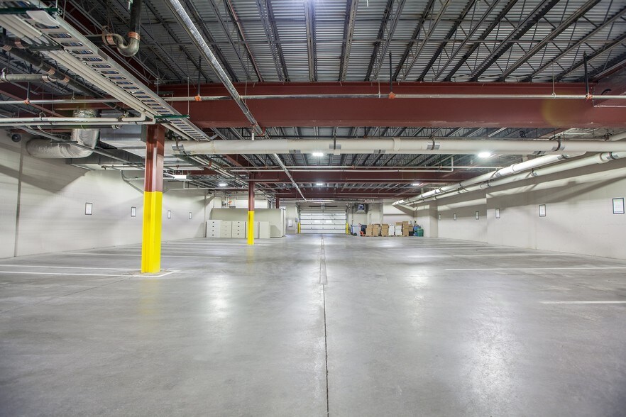 More Photos Of 1801 Richards Rd, Toledo Office For Sale