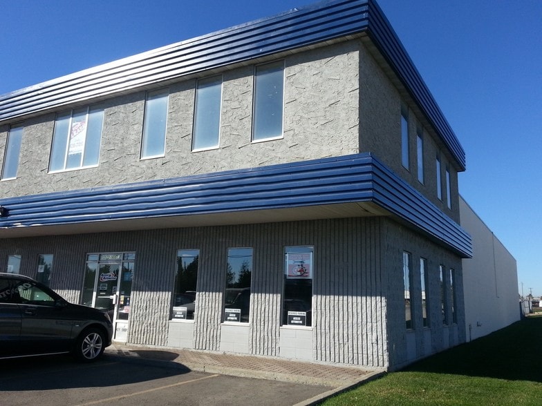 More Photos Of 12100-12122 163 St NW, Edmonton Flex For Lease