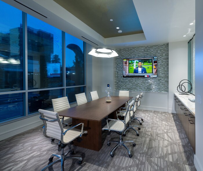 More Photos Of 2450 Valdez St, Oakland Apartments For Lease