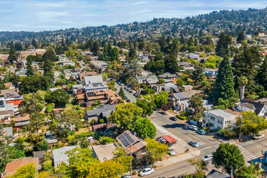More Photos Of 1745 Cedar St, Berkeley Land For Sale
