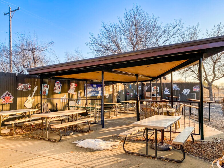 More Photos Of 11010 E 120th Ave, Henderson Service Station For Sale