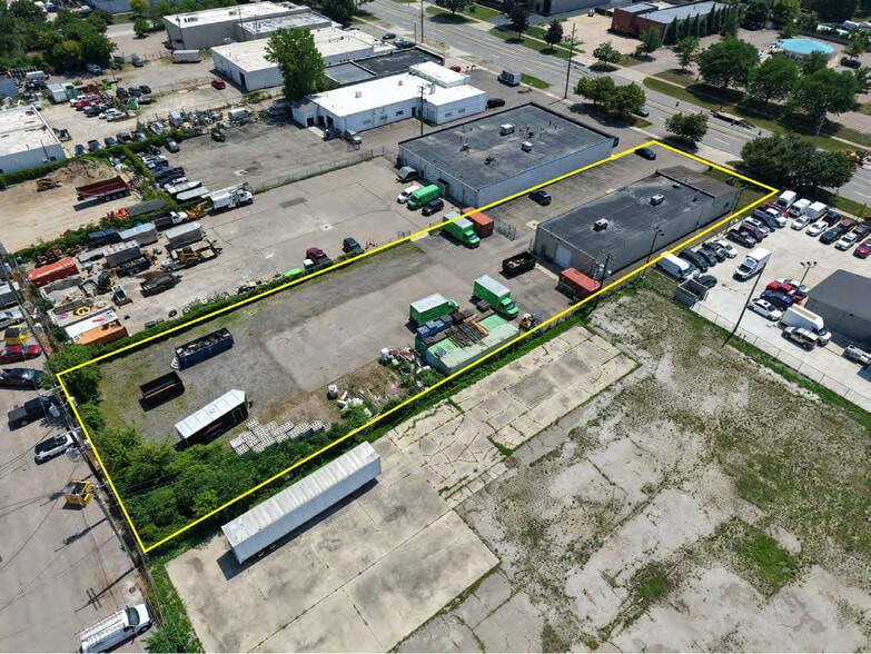 More Photos Of 31168 W Eight Mile Rd, Farmington Hills Warehouse For Sale