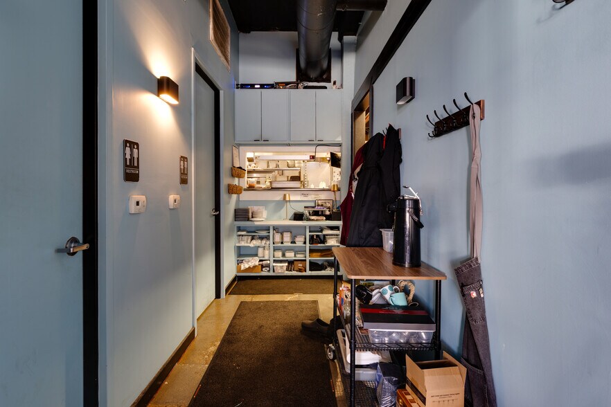 More Photos Of 2028 W Cary St, Richmond Apartments For Sale