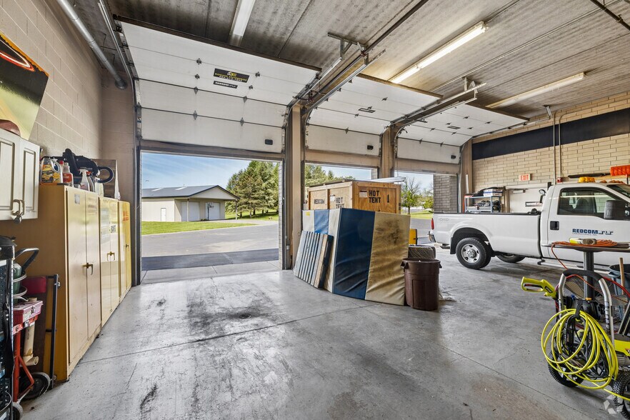 More Photos Of 1 Redcom Ctr, Victor Office For Sale