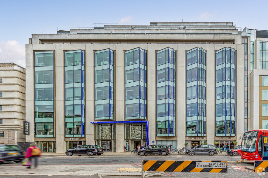 More Photos Of 25 Wilton Rd, London Coworking Space