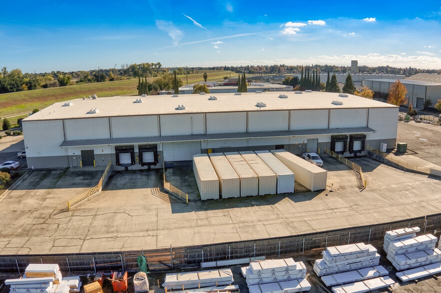 More Photos Of 1200 Putman Ave, Yuba City Warehouse For Lease
