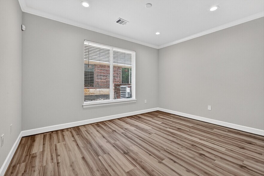 More Photos Of 7884 Preston Rd, Frisco Medical For Lease