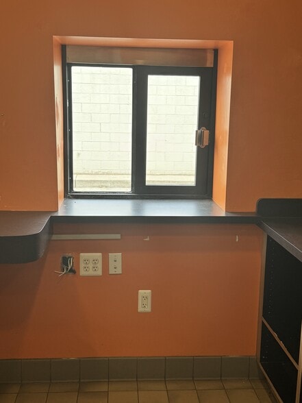 More Photos Of 24408-24420 Van Dyke Ave, Center Line Storefront For Lease