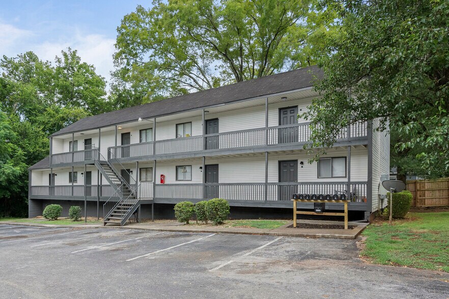 More Photos Of 4011 Eunice St SW, Huntsville Multifamily For Sale