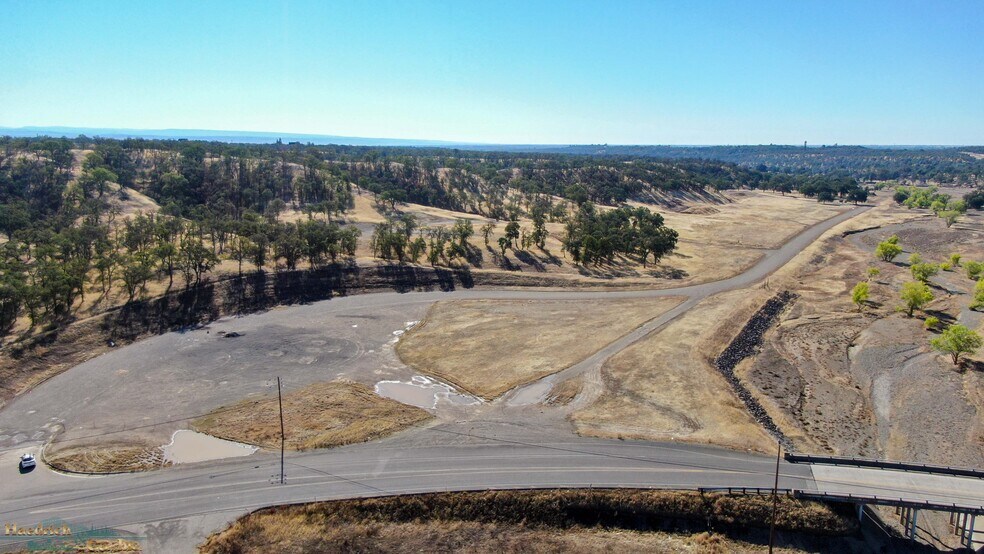 More Photos Of Jellys Ferry Rd, Red Bluff Land For Sale