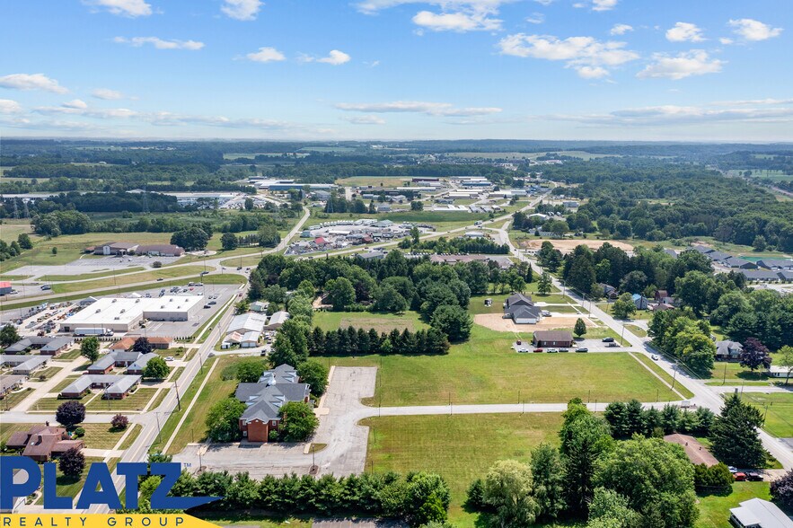 More Photos Of 750 E Park Ave, Columbiana Medical For Sale