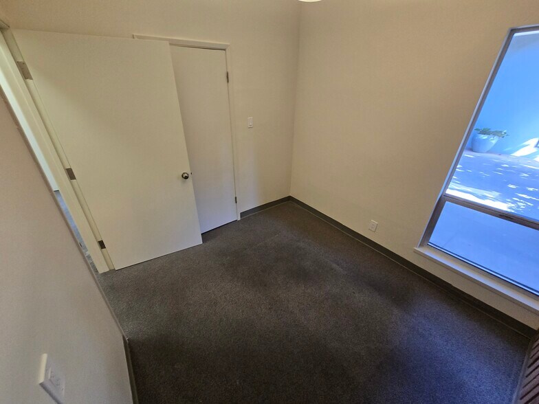 More Photos Of 190 W 25th Ave, San Mateo Storefront Retail Office For Lease