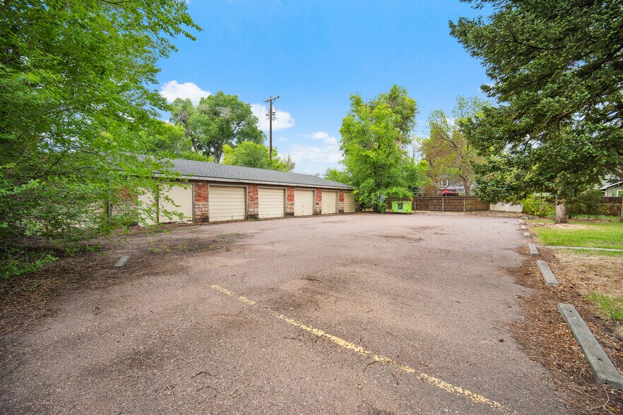 More Photos Of 1518 N Wahsatch Ave, Colorado Springs Apartments For Sale