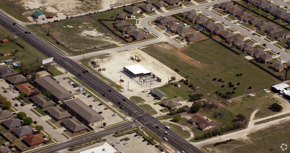 More Photos Of 2102 W Stan Schlueter Loop, Killeen Freestanding For Lease