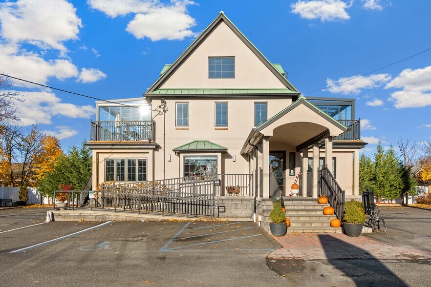 More Photos Of 11 Sylvan Ave, Englewood Cliffs Freestanding For Sale