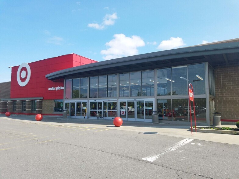 More Photos Of 221-231 Wade Rd Ext, Latham Unknown For Lease