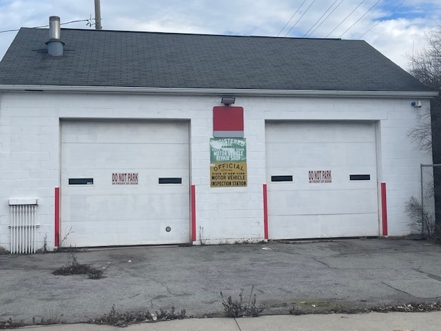 More Photos Of 524 Hinman Ave, Buffalo Service Station For Sale