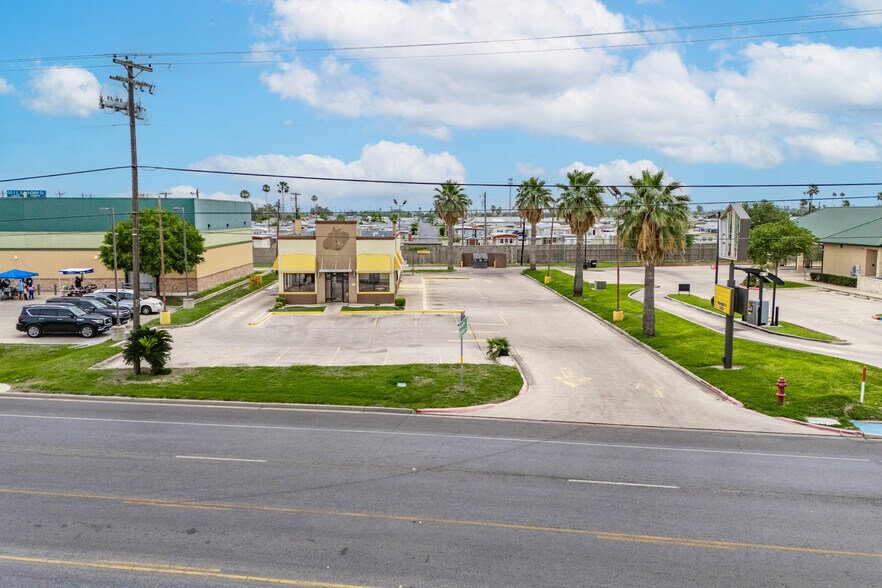 More Photos Of 3218 E Business 83, Weslaco Fast Food For Sale