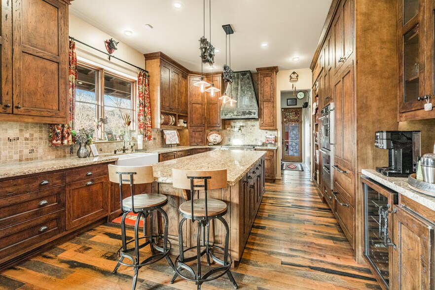 More Photos Of 51238 N Pinal Ranch Rd, Miami Land For Sale