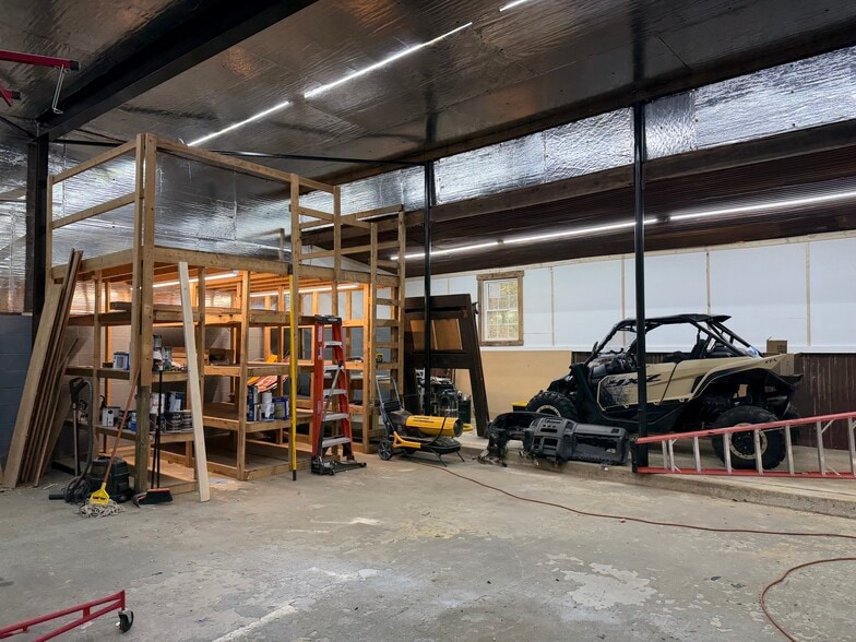 More Photos Of 6025 US Highway 601, Salisbury Industrial For Sale