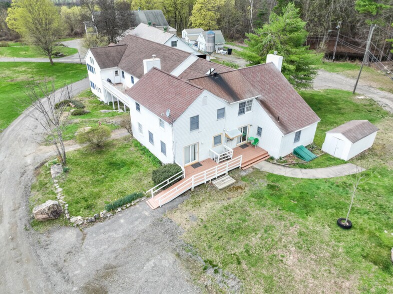 More Photos Of 154 S Mountain Rd, Northfield Schools For Sale