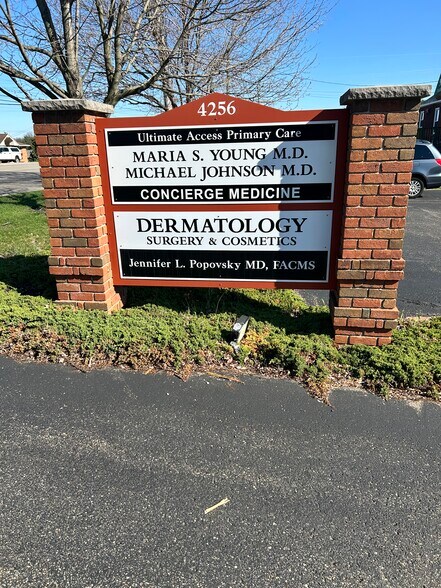 More Photos Of 4256 Fulton Dr NW, Canton Medical For Lease
