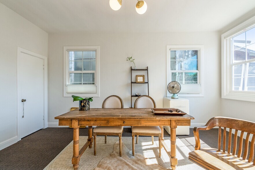 More Photos Of 125-131 Camino Alto, Mill Valley Office For Lease