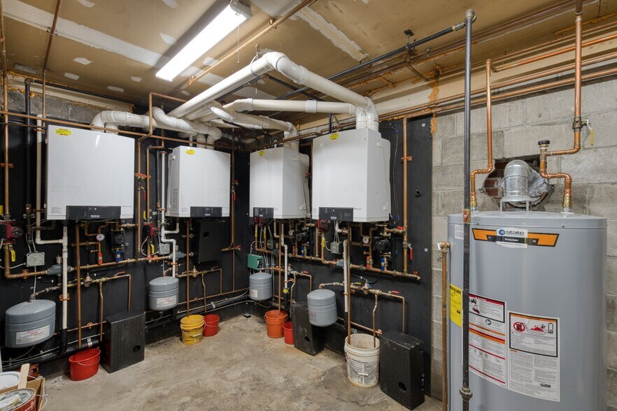 More Photos Of 14 Pine St, Stockbridge Schools For Sale