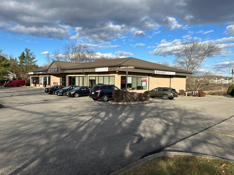 More Photos Of 250 Mahopac Ave, Yorktown Heights Unknown For Lease