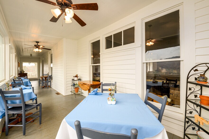 More Photos Of 1526 Highway 255 N, Sautee Nacoochee Hotel For Sale