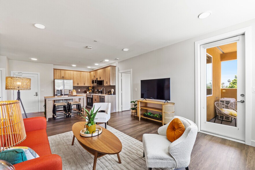 More Photos Of 1559 N Santa Fe Ave, Vista Apartments For Sale