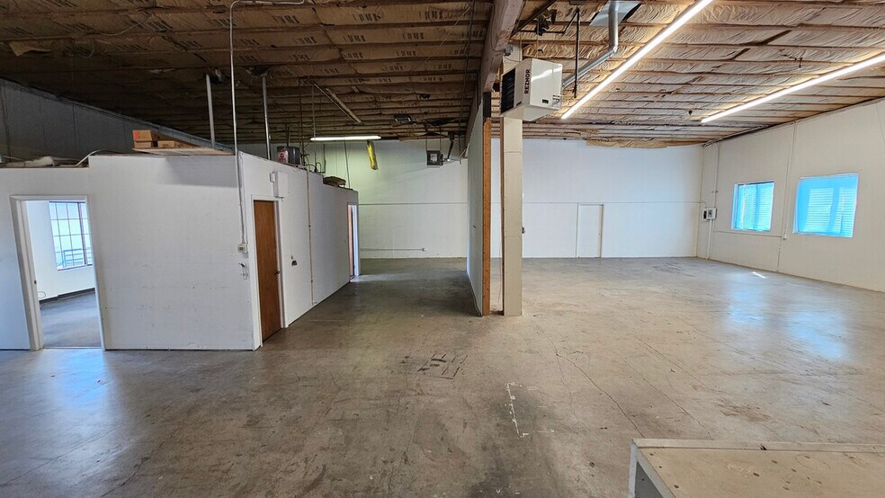 More Photos Of 12100 W 52nd Ave, Wheat Ridge Warehouse For Lease