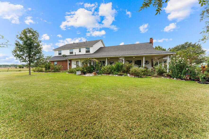 More Photos Of 14935 Highway 36, Needville Land For Sale