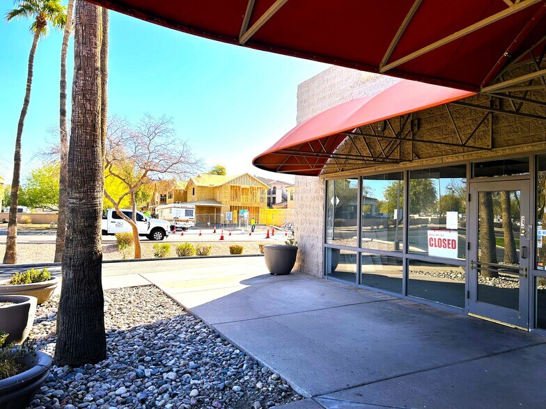 More Photos Of 1107 E Bell Rd, Phoenix Unknown For Lease