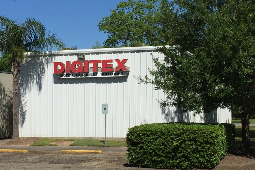 More Photos Of 322 E Main St, League City Medical For Lease