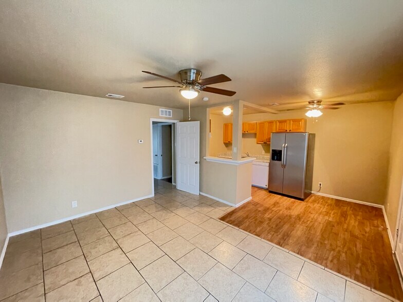 More Photos Of 216 Lucas St, San Antonio Apartments For Sale