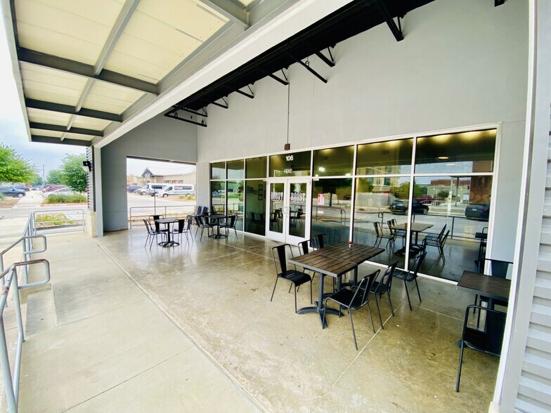 More Photos Of 2124 Gabriel's Place, New Braunfels Office For Lease