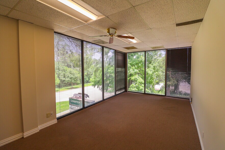 More Photos Of 13131 Champions Dr, Houston Medical For Lease