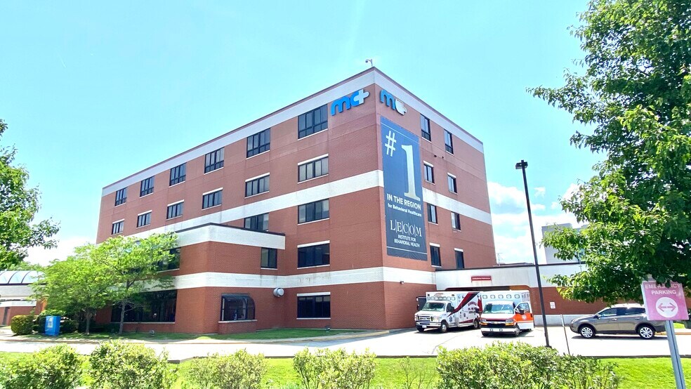 More Photos Of 5430 Peach St, Erie Drugstore For Sale