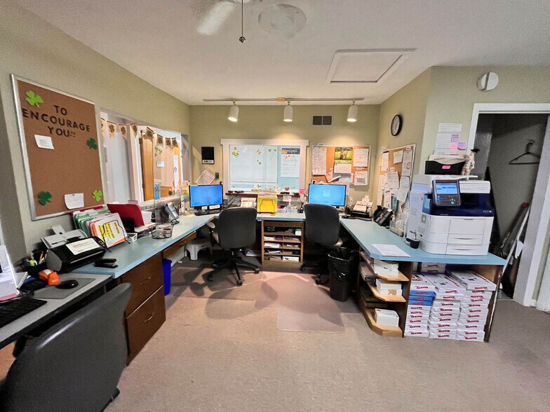 More Photos Of 34 Fawn Dr, Quarryville Office For Sale