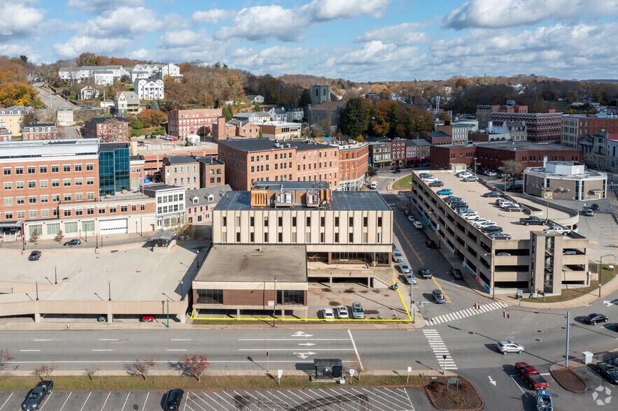 More Photos Of 101 Water St, Norwich Office For Sale