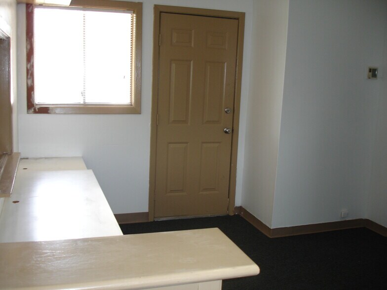 More Photos Of 1022 Pasadena Blvd, Pasadena Medical For Lease