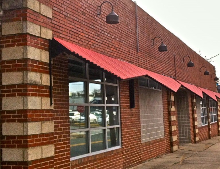 More Photos Of 1101 Sophia St, Fredericksburg Restaurant For Lease