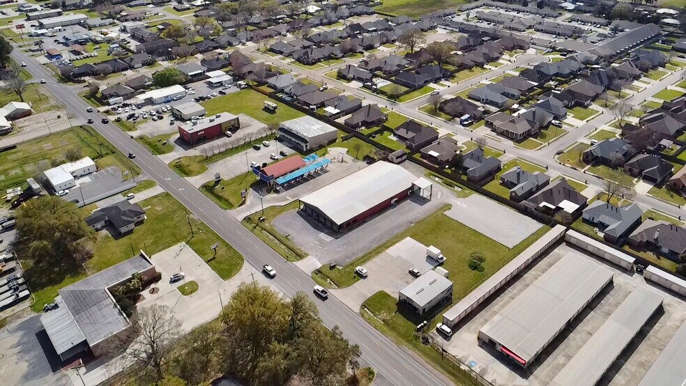 More Photos Of 312 Westgate Rd, Scott Warehouse For Sale