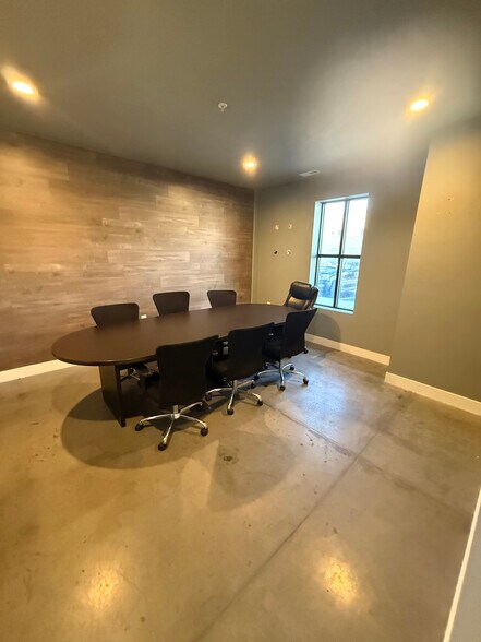 More Photos Of 496 E 1750 N, Vineyard Industrial For Lease