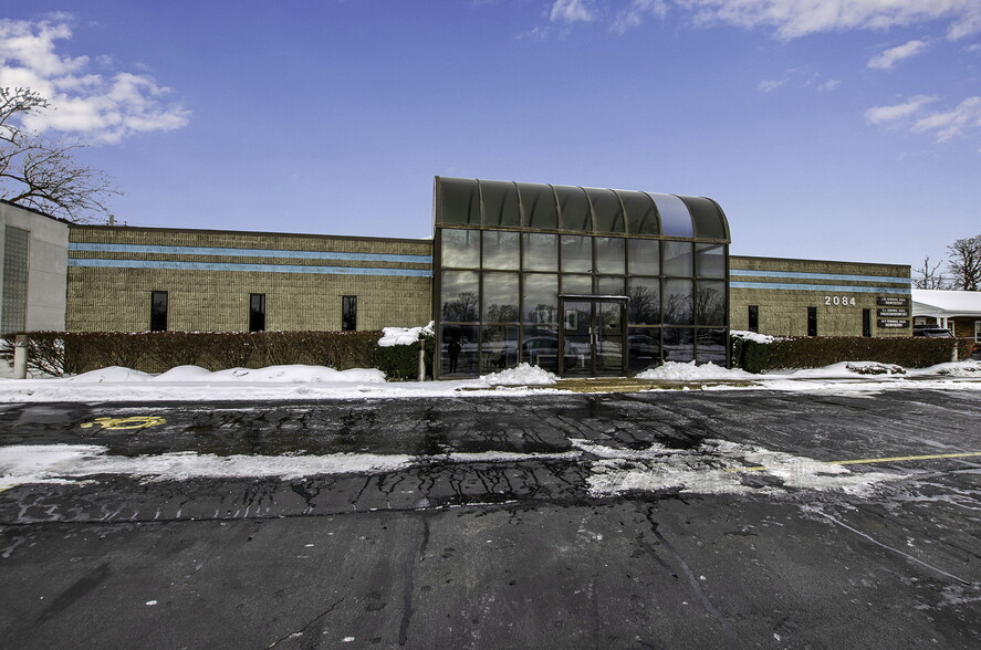 Primary Photo Of 2084 Sheridan Dr, Buffalo Medical For Sale