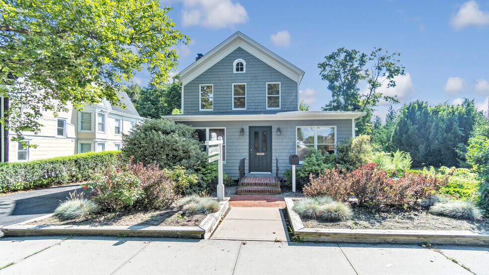 Primary Photo Of 616 Roanoke Ave, Riverhead Office Residential For Sale