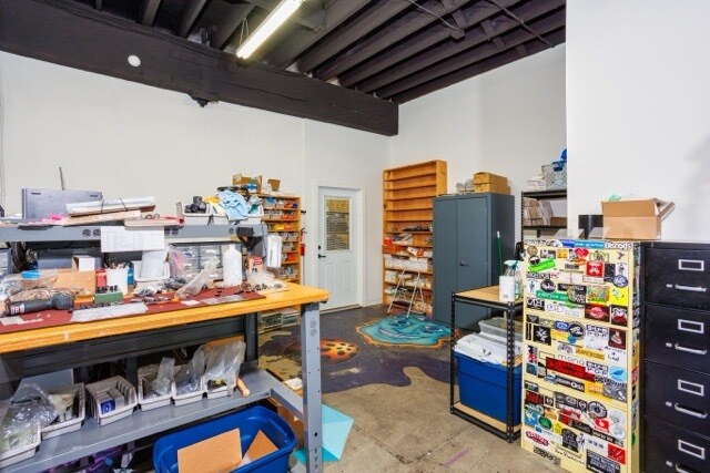 More Photos Of 205-207 NE Martin Luther King Jr Blvd, Portland Service For Lease